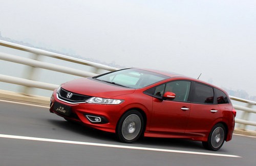 一部好車，一段精彩人生！