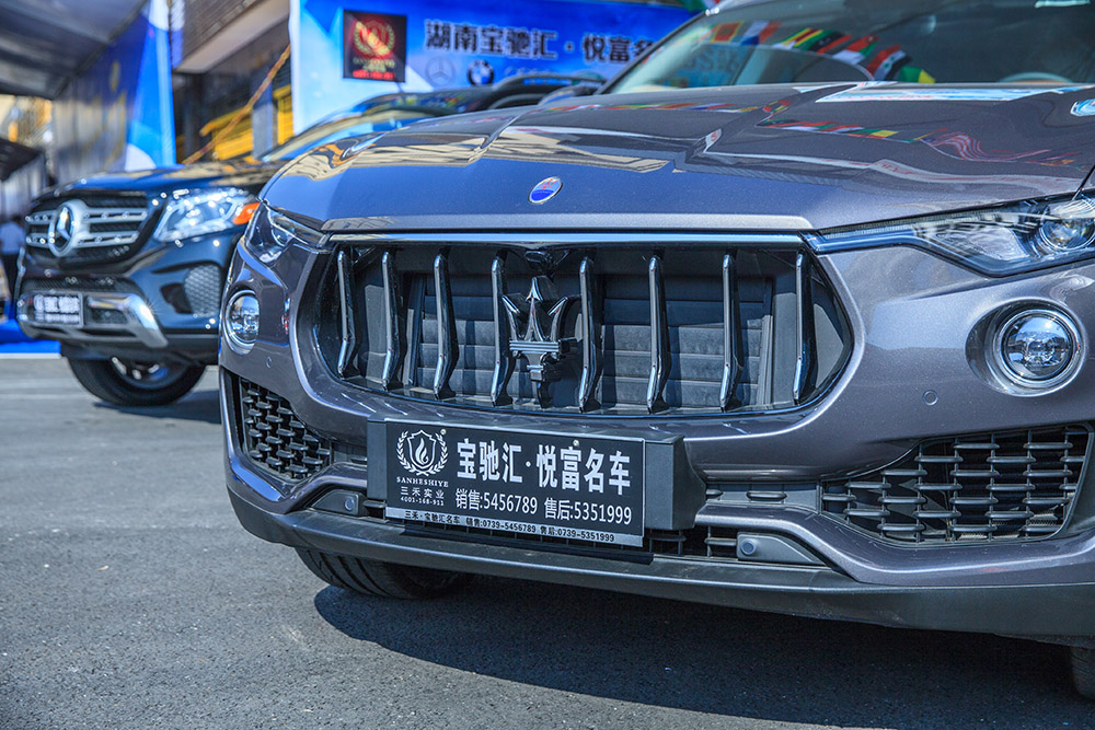 【車展第一天】遇到那個TA，放棄蘋果8......