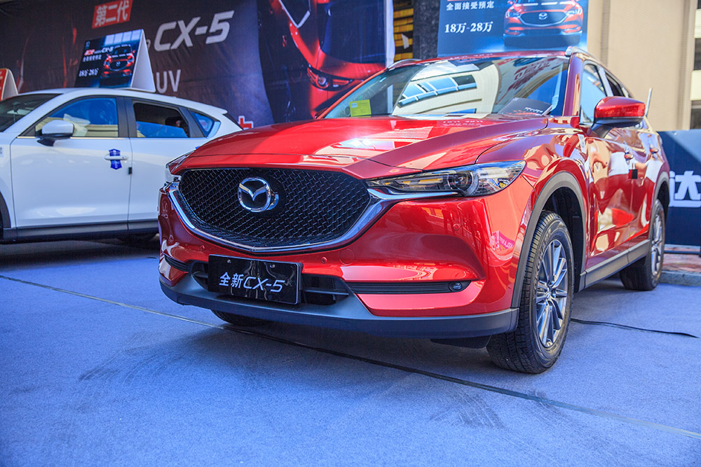 【車展第一天】遇到那個TA，放棄蘋果8......