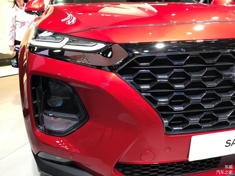 日內(nèi)瓦車(chē)展：實(shí)拍現(xiàn)代全新格越，追求實(shí)用性的SUV