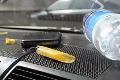 【天嬌用車學(xué)】暴曬后的汽車究竟有多毒？超乎你想象