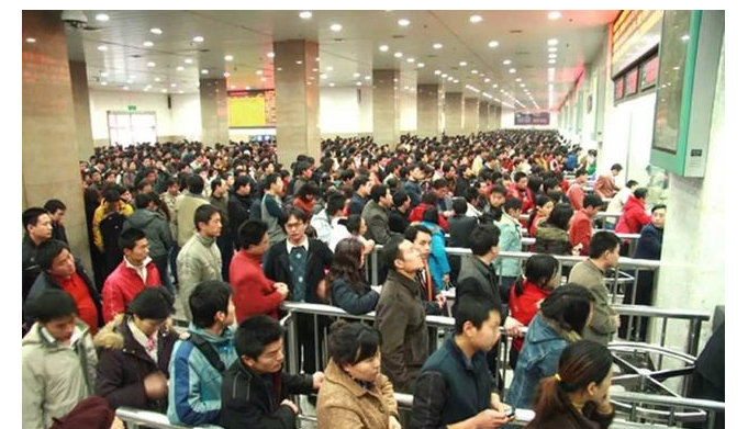 春運開車回家。這幾點必不可少