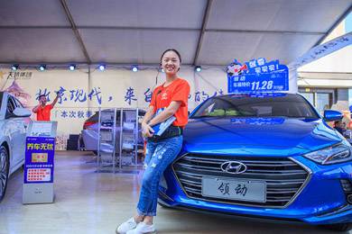 【車展第一天】遇到那個TA，放棄蘋果8......