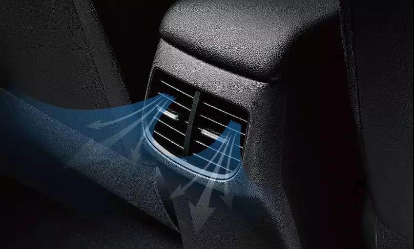 正確使用汽車空調(diào)，才能舒適過(guò)夏天