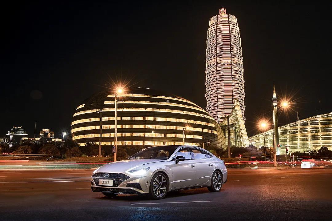 索薦不凡，推薦購車禮遇升級