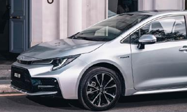 丨廣汽豐田天嬌寶慶店丨2021款雷凌雙擎 演繹輕奢潮酷美學！