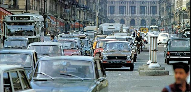 媒體說思域丨越較勁，越成功，CIVIC詮釋何為技術(shù)狂人本色