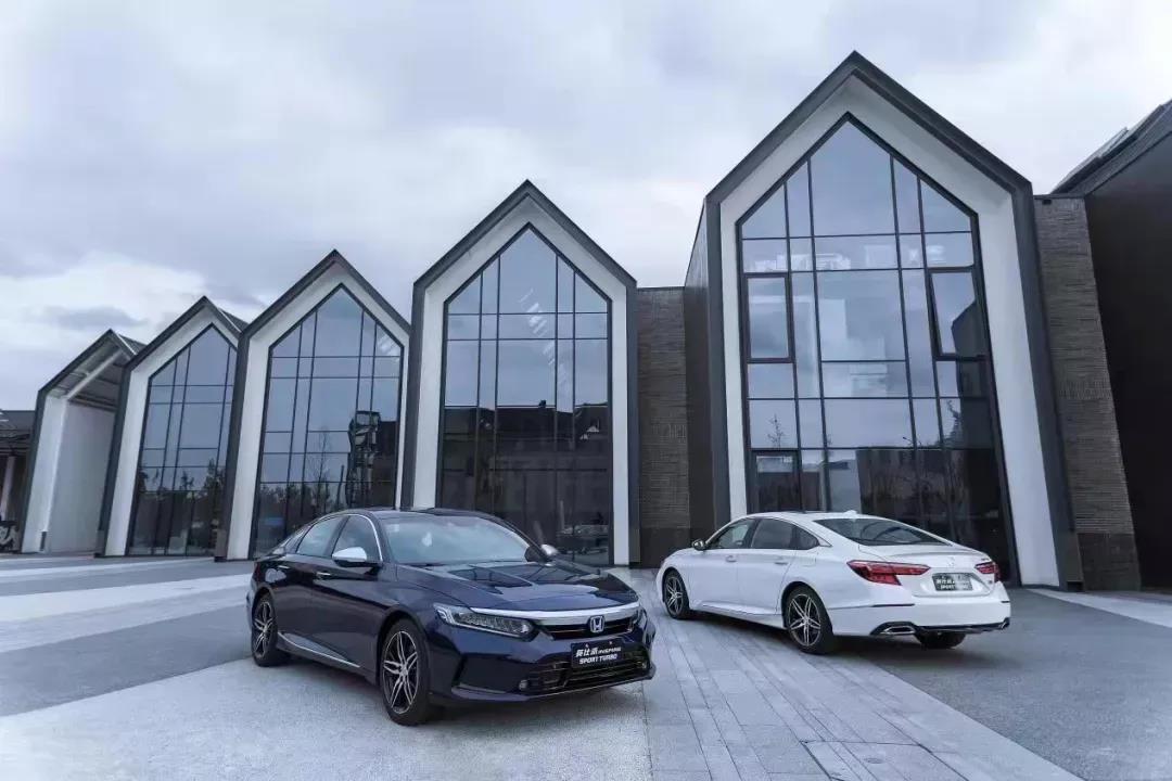 媒體視角 | 如果說(shuō)“內(nèi)涵，永不過(guò)時(shí)”，英仕派當(dāng)是最佳之選