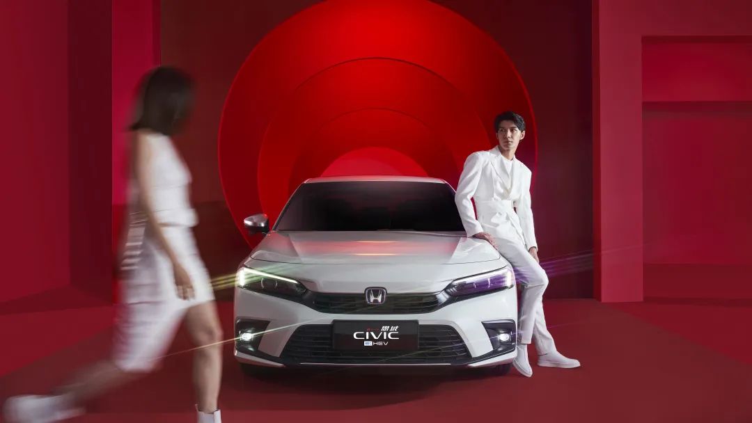 第十一代思域 e:HEV，釋放運(yùn)動荷爾蒙